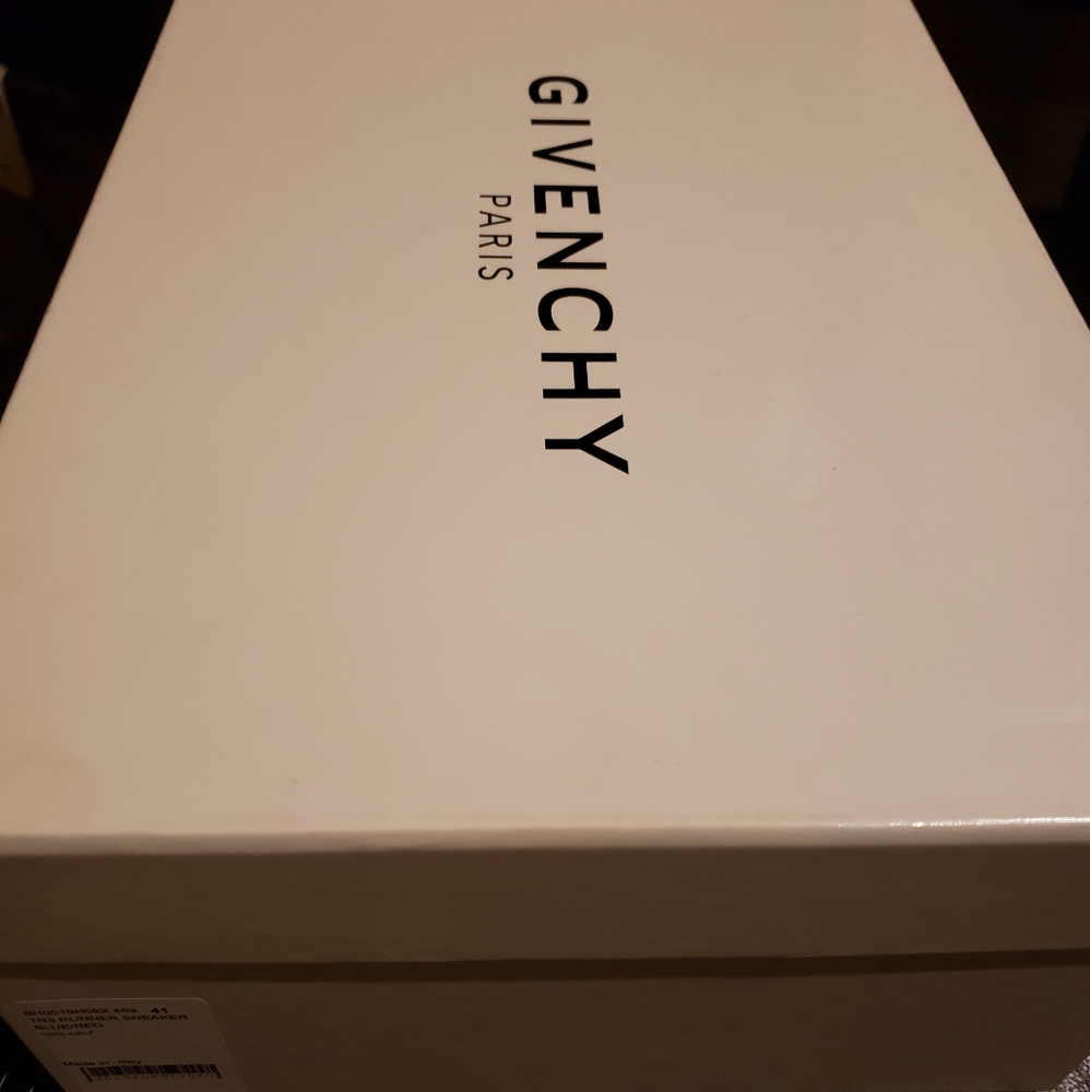 GIVENCHY RUNNING SNEAKERS